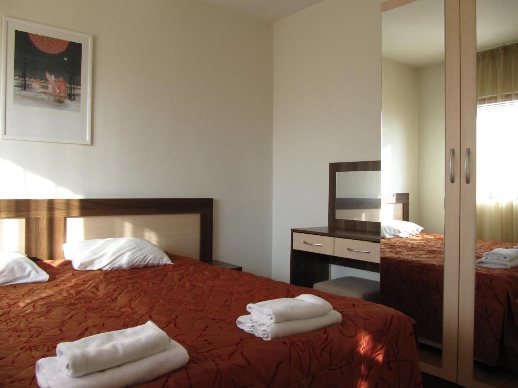 Aquilon Hotel & Thermal Pools サパレヴァ・バニャ 部屋 写真