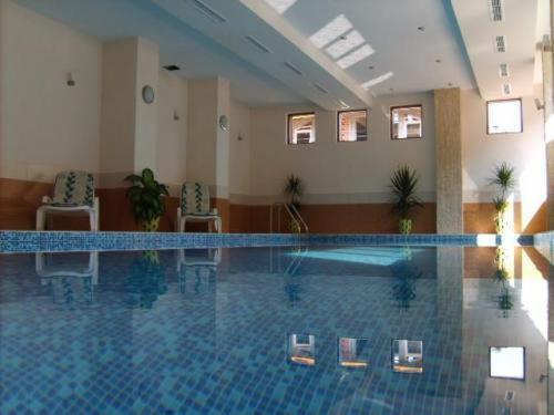 Aquilon Hotel & Thermal Pools サパレヴァ・バニャ エクステリア 写真